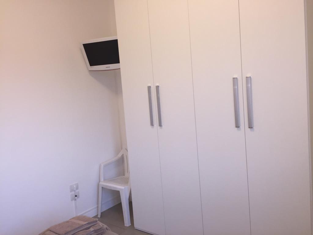 סניגליה Residence La Nave מראה חיצוני תמונה