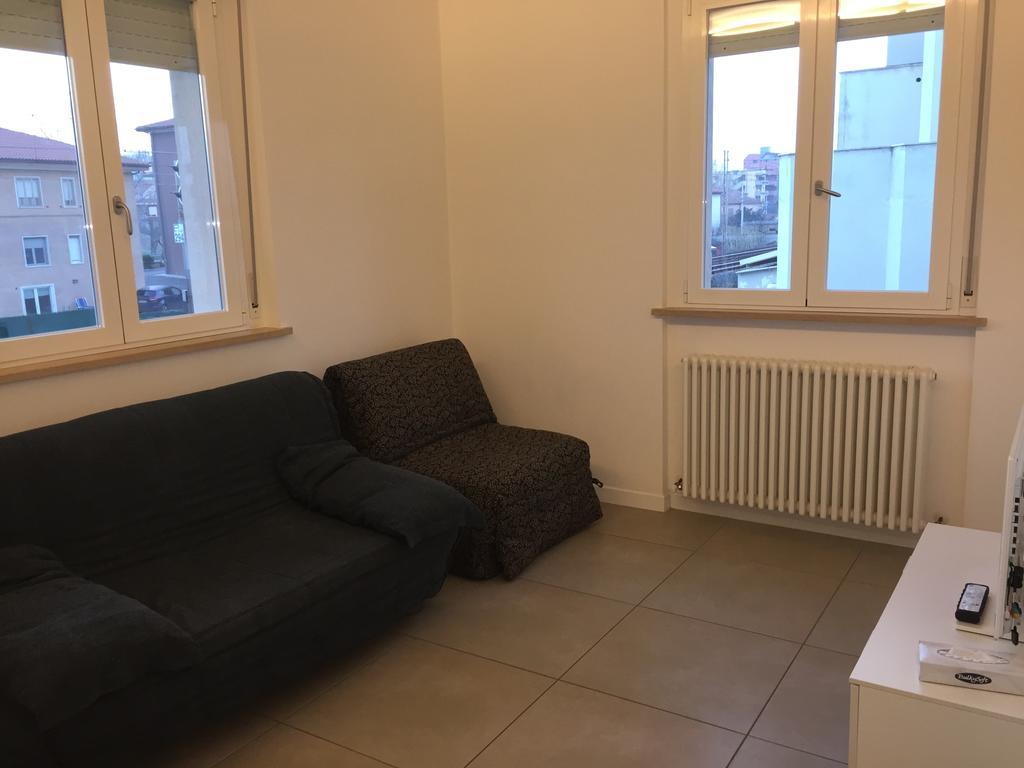 סניגליה Residence La Nave מראה חיצוני תמונה