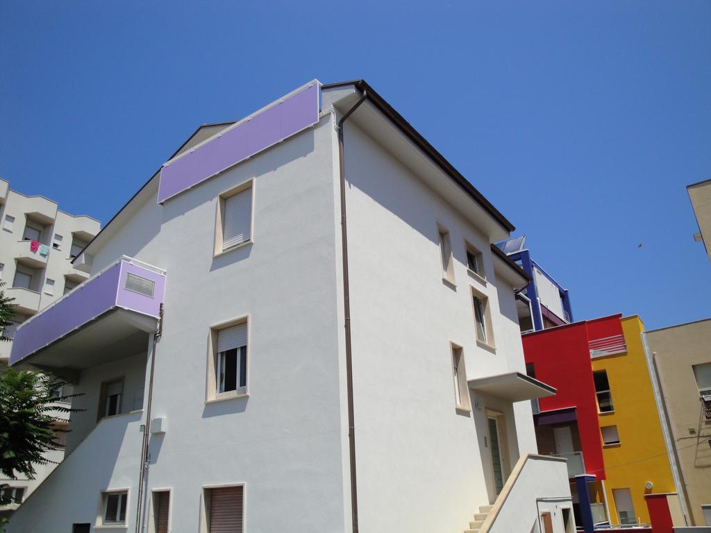 סניגליה Residence La Nave מראה חיצוני תמונה