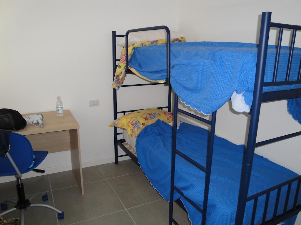 סניגליה Residence La Nave חדר תמונה
