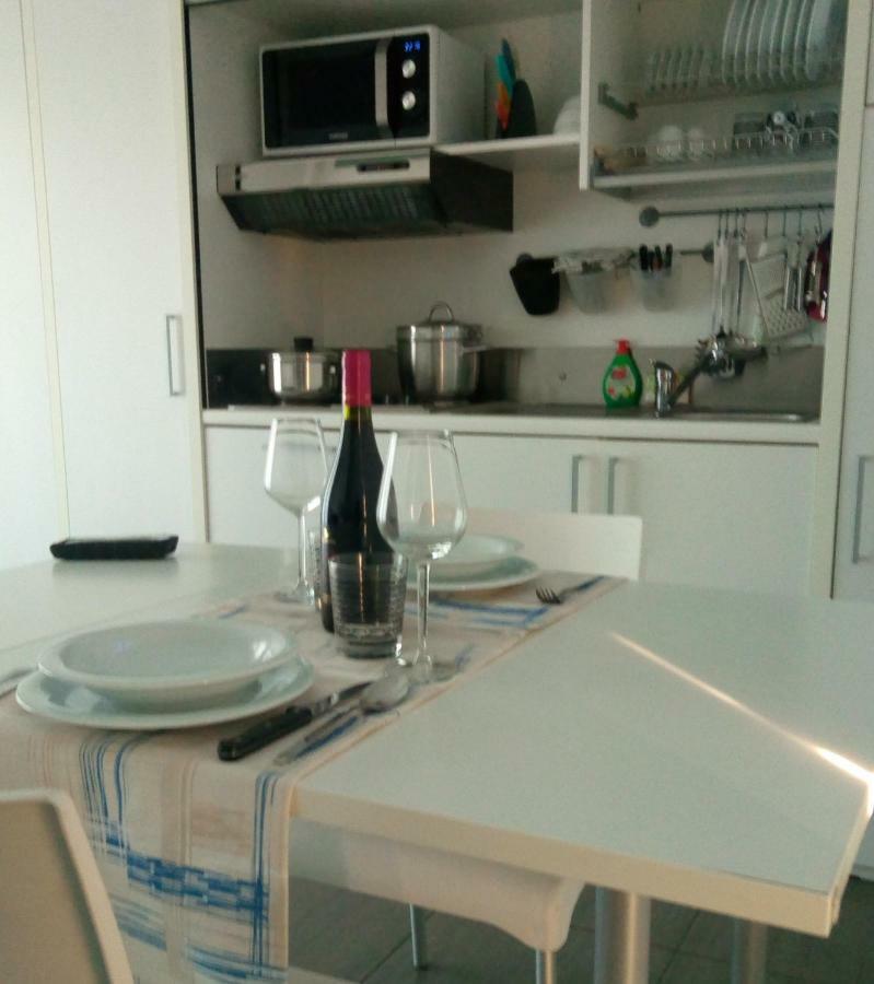 סניגליה Residence La Nave מראה חיצוני תמונה